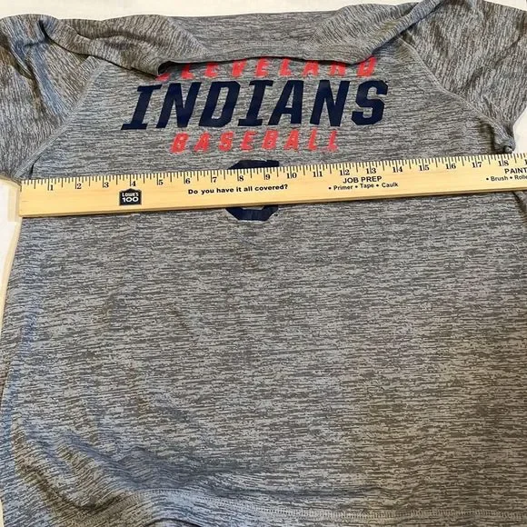 Mens Cleveland Indians baseball short sleeve shirt - Picture 4 of 4